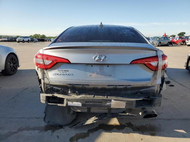 5NPE24AF9HH515880 - 2017 HYUNDAI SONATA SE SILVER photo 6