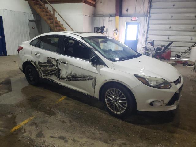 1FADP3J22DL348682 - 2013 FORD FOCUS TITANIUM WHITE photo 4