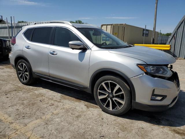 5N1AT2MT1KC776081 - 2019 NISSAN ROGUE S SILVER photo 4