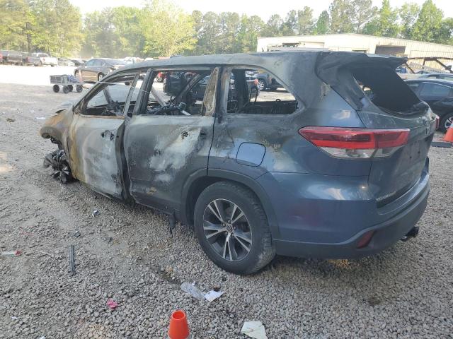 5TDZARFH9JS037584 - 2018 TOYOTA HIGHLANDER LE BURN photo 2