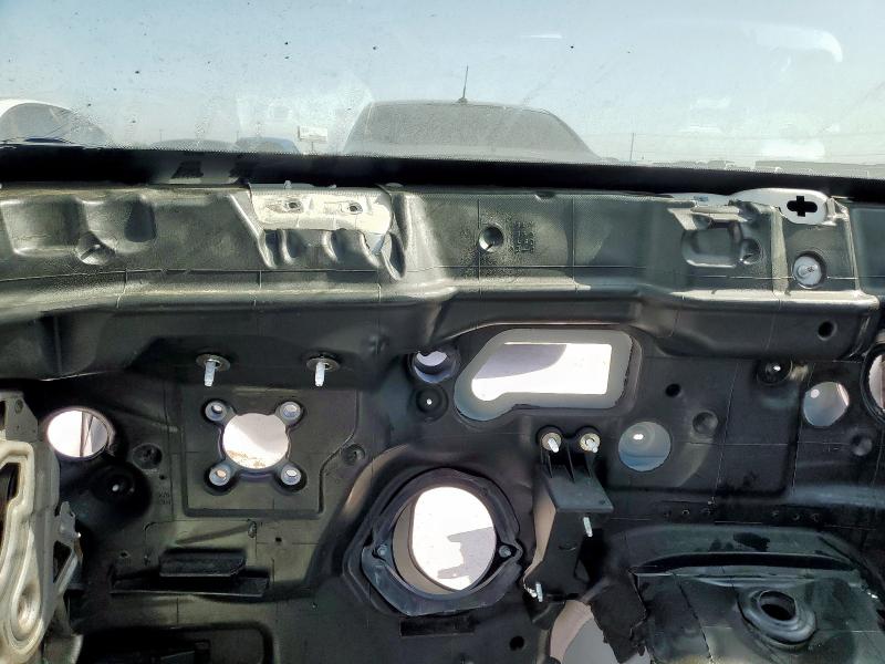 2C3CDZFJ0PH542795 - 2023 DODGE CHALLENGER R/T SCAT PACK WHITE photo 9