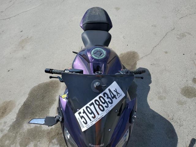 JKAEXEF1XGDA25437 - 2016 KAWASAKI EX650 F PURPLE photo 5