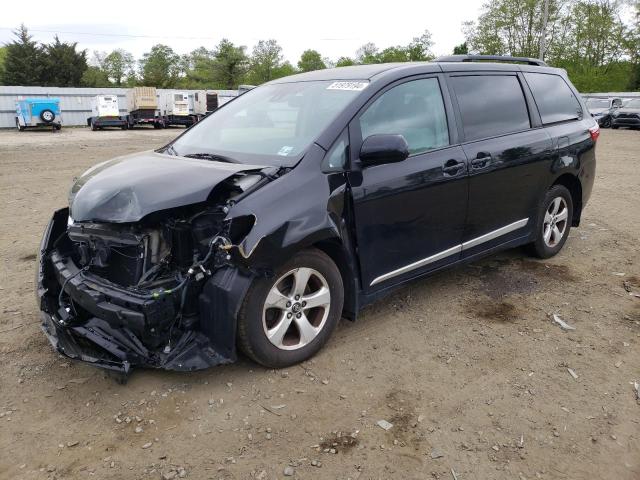 2018 TOYOTA SIENNA LE, 