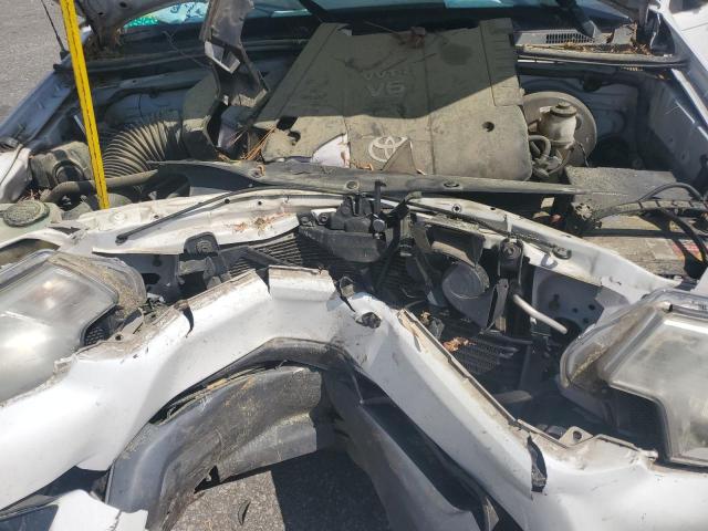 5TFJU4GN7DX045614 - 2013 TOYOTA TACOMA DOUBLE CAB PRERUNNER WHITE photo 11