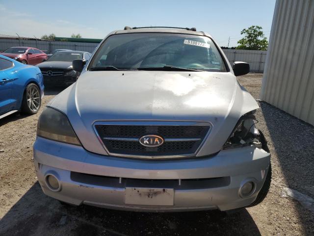 KNDJD733955496420 - 2005 KIA SORENTO EX SILVER photo 5