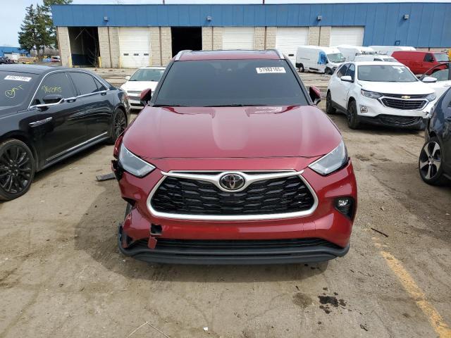 5TDHZRBH6NS570427 - 2022 TOYOTA HIGHLANDER XLE RED photo 5
