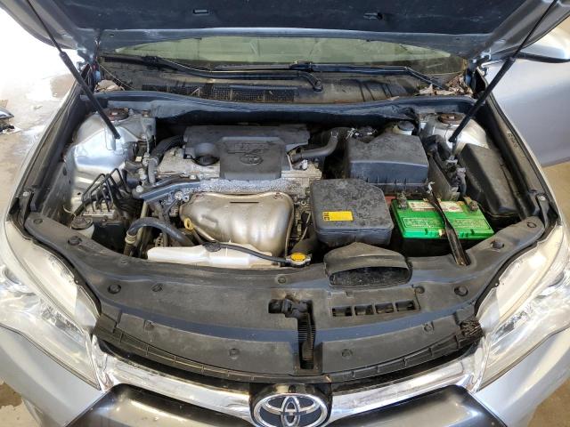 4T1BF1FK9FU961960 - 2015 TOYOTA CAMRY LE SILVER photo 11