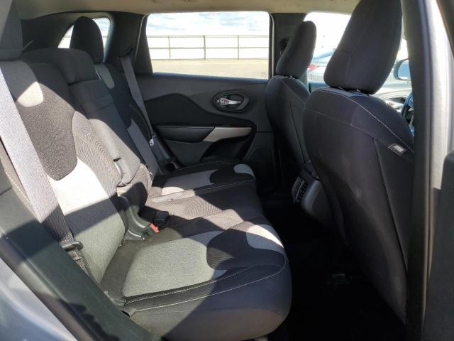 1C4PJMAS2HW665123 - 2017 JEEP CHEROKEE SPORT SILVER photo 11