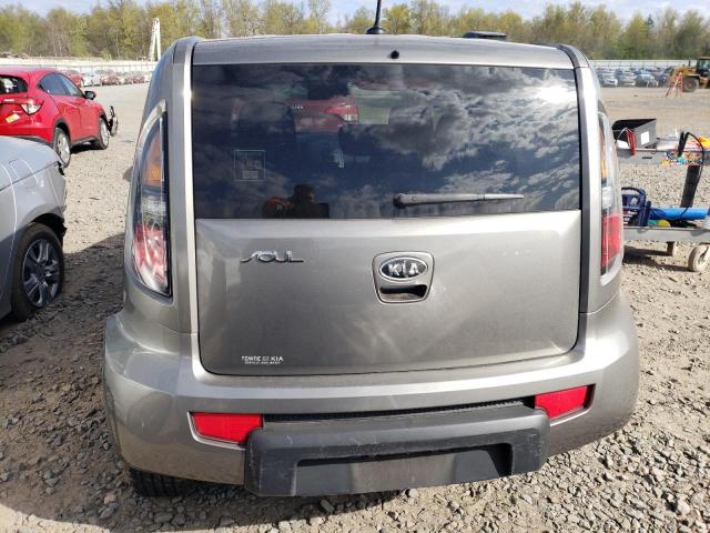 KNDJT2A21B7226193 - 2011 KIA SOUL + SILVER photo 6