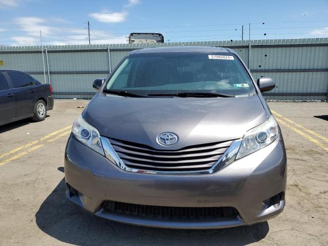 5TDKK3DC3FS657406 - 2015 TOYOTA SIENNA LE GRAY photo 5