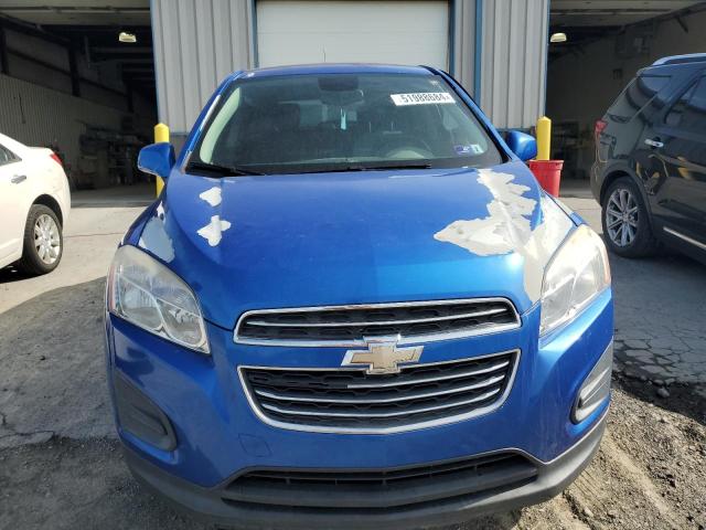 KL7CJKSB0GB622386 - 2016 CHEVROLET TRAX LS BLUE photo 5