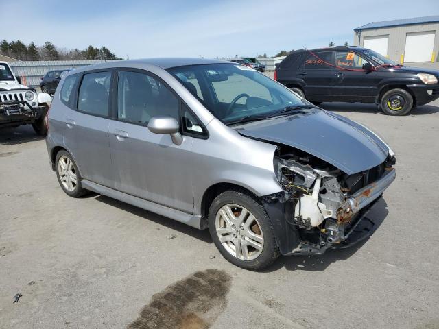 JHMGD37667S031829 - 2007 HONDA FIT S SILVER photo 4