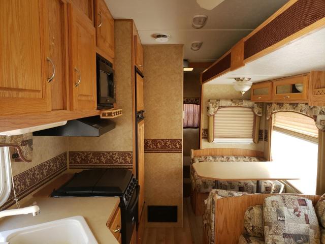 1UJCJ02R041LM0173 - 2004 JAYCO EAGLE WHITE photo 6