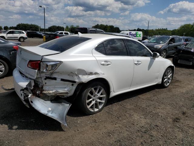 JTHCF5C2XB5048096 - 2011 LEXUS IS 250 WHITE photo 3