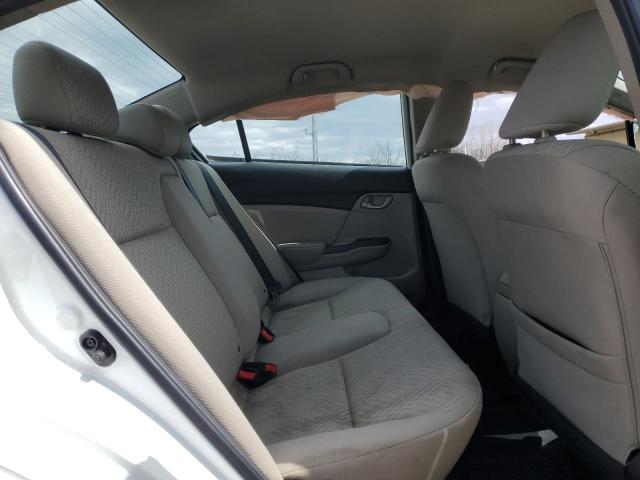 19XFB2F57FE054396 - 2015 HONDA CIVIC LX WHITE photo 10