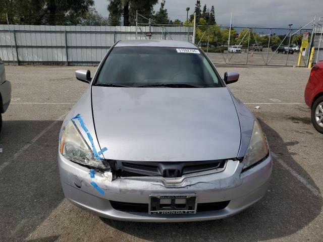 1HGCM56405A088110 - 2005 HONDA ACCORD LX SILVER photo 5