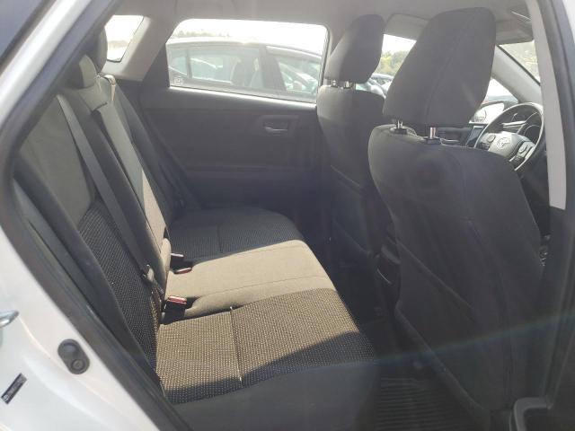 JTNKARJE7JJ558925 - 2018 TOYOTA COROLLA IM WHITE photo 10