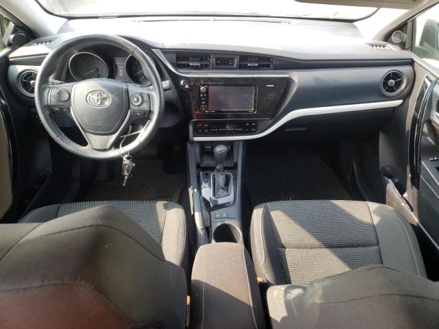 JTNKARJE7JJ558925 - 2018 TOYOTA COROLLA IM WHITE photo 8