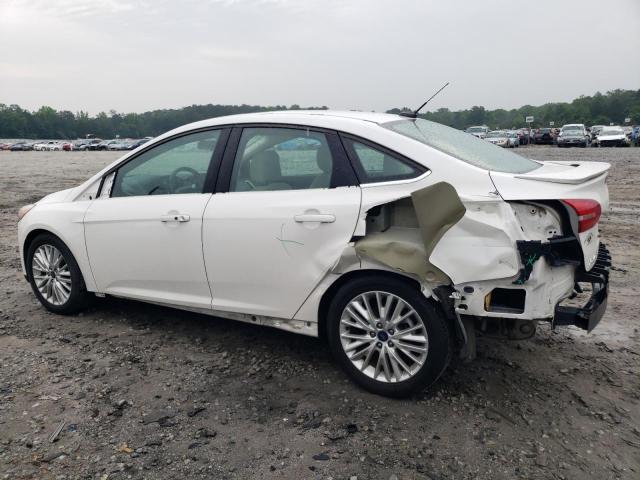 1FADP3J23JL323642 - 2018 FORD FOCUS TITANIUM WHITE photo 2