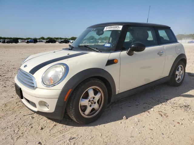 2010 MINI COOPER, 