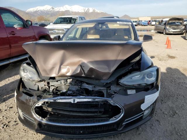 5YJSA1CN7DFP25010 - 2013 TESLA MODEL S BROWN photo 5