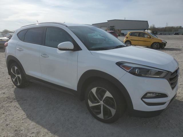 KM8J3CA20GU204079 - 2016 HYUNDAI TUCSON LIMITED WHITE photo 4