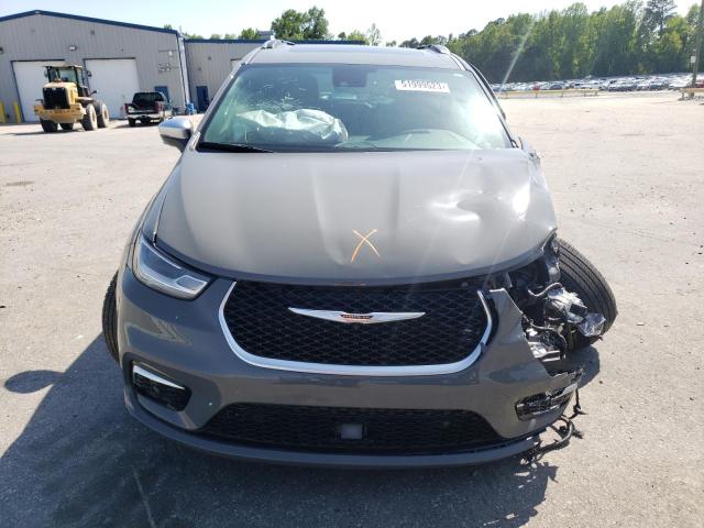 2C4RC3PGXNR187909 - 2022 CHRYSLER PACIFICA PINNACLE GRAY photo 5