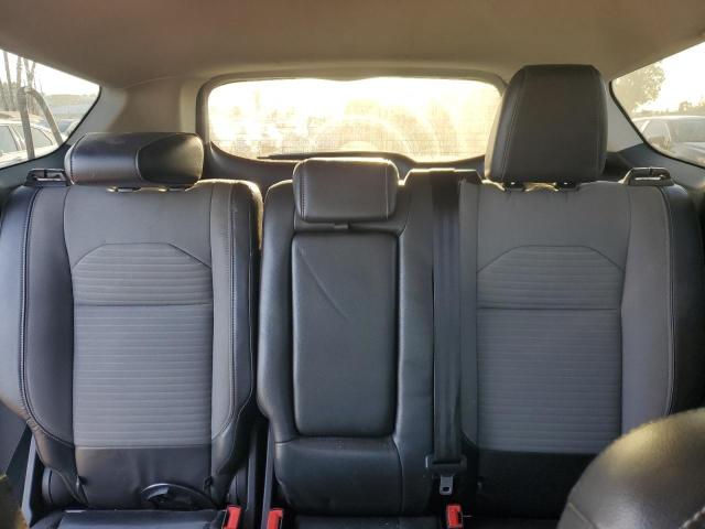 1FMCU0GD4JUD37545 - 2018 FORD ESCAPE SE ნაცრისფერი ფოტო 10