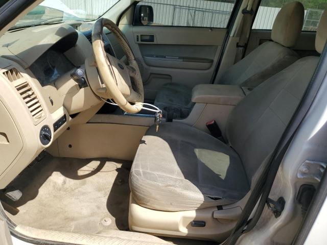 1FMCU0DG2BKC30120 - 2011 FORD ESCAPE XLT أبيض صورة 7