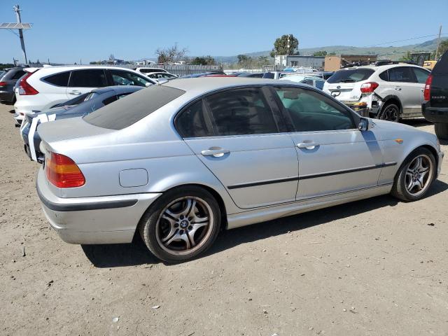 WBAEV53485KM39829 - 2005 BMW 330 I SILVER photo 3