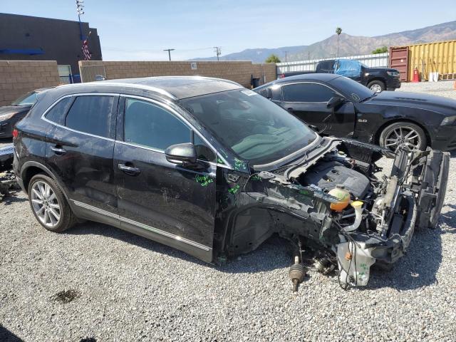 5LMCJ3C98KUL22377 - 2019 LINCOLN MKC RESERVE შავი ფოტო 4