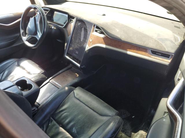 5YJXCAE2XGF029264 - 2016 TESLA MODEL X BLACK photo 8