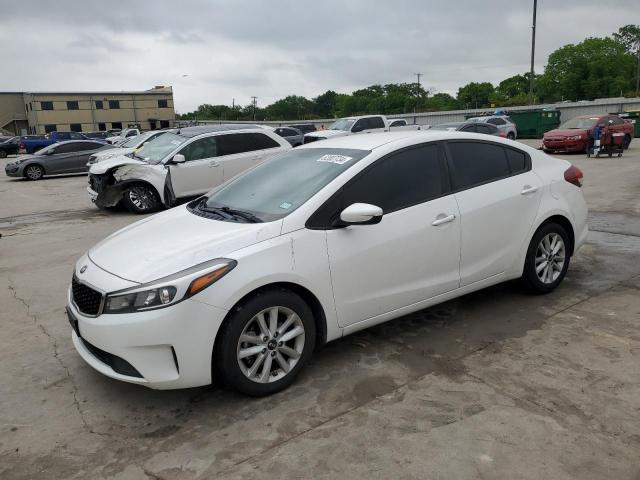 2017 KIA FORTE LX, 