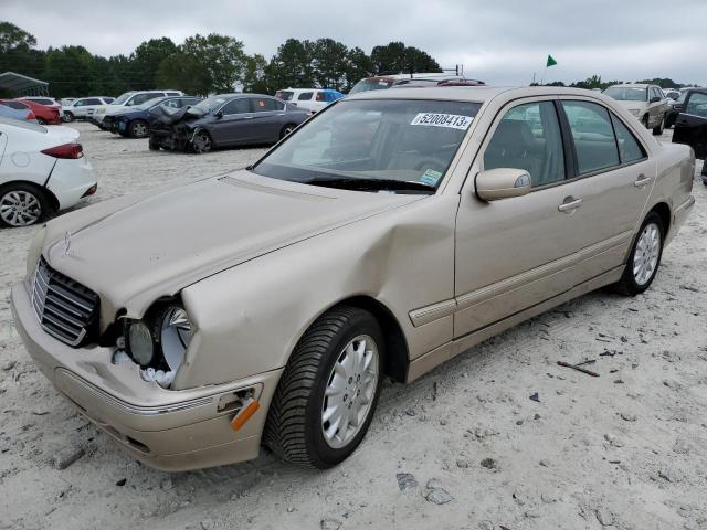 WDBJF82J5YX036386 - 2000 MERCEDES-BENZ E 320 4MATIC GOLD photo 1