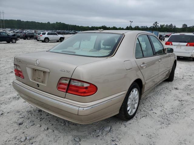 WDBJF82J5YX036386 - 2000 MERCEDES-BENZ E 320 4MATIC GOLD photo 3