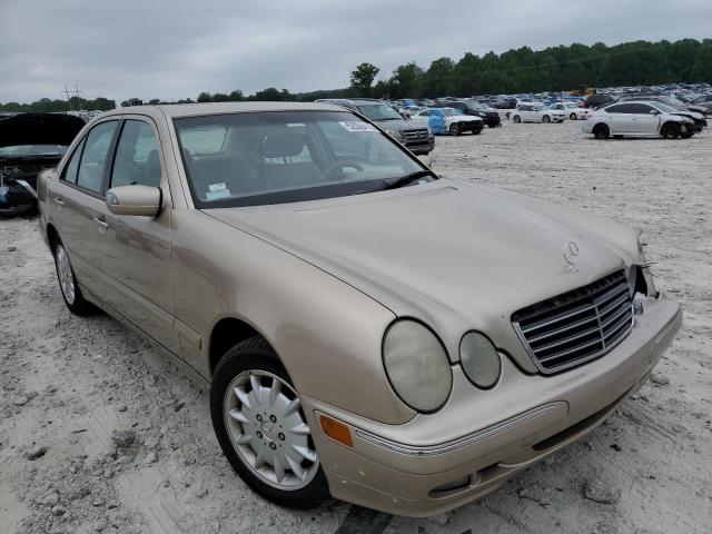 WDBJF82J5YX036386 - 2000 MERCEDES-BENZ E 320 4MATIC GOLD photo 4