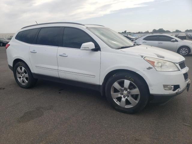 1GNER33D49S124728 - 2009 CHEVROLET TRAVERSE LTZ WHITE photo 4