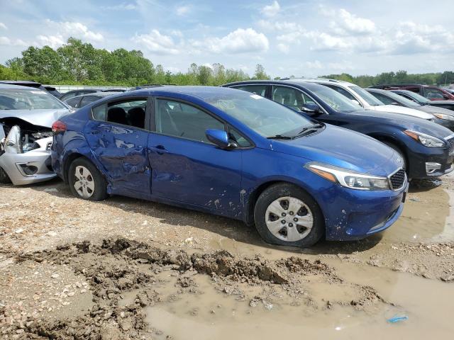 3KPFK4A70JE203311 - 2018 KIA FORTE LX BLUE photo 4