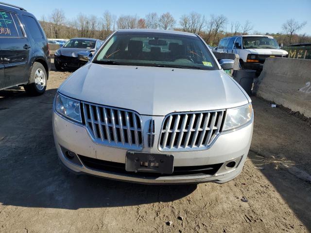 3LNDL2L36CR833926 - 2012 LINCOLN MKZ HYBRID SILVER photo 5