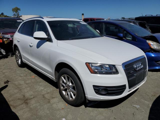 WA1CFAFP0CA002443 - 2012 AUDI Q5 PREMIUM WHITE photo 4