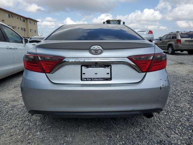 4T1BF1FK4FU493488 - 2015 TOYOTA CAMRY LE SILVER photo 6