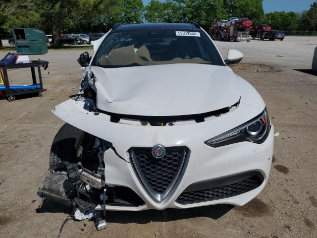 ZASPAKBN9N7D46635 - 2022 ALFA ROMEO STELVIO TI WHITE photo 5