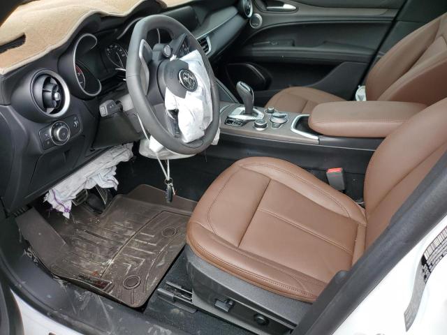 ZASPAKBN9N7D46635 - 2022 ALFA ROMEO STELVIO TI WHITE photo 7
