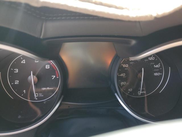 ZASPAKBN9N7D46635 - 2022 ALFA ROMEO STELVIO TI WHITE photo 9