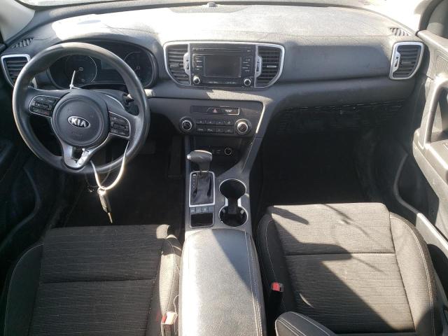 KNDPMCAC9J7349146 - 2018 KIA SPORTAGE LX SILVER photo 8