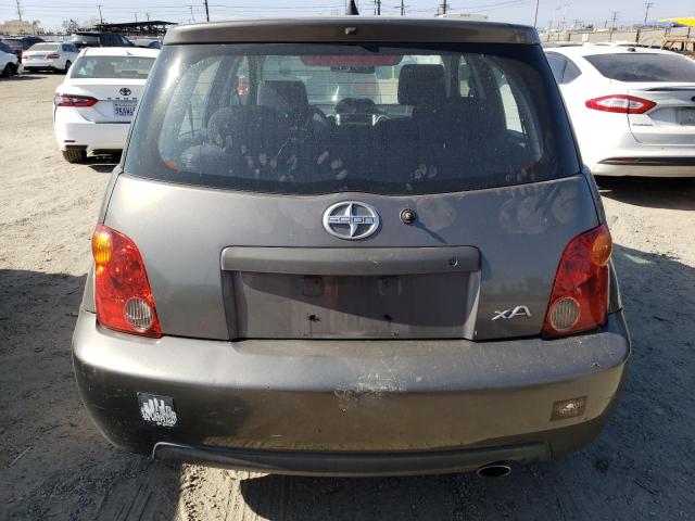 JTKKT624850112516 - 2005 TOYOTA SCION XA CHARCOAL photo 6