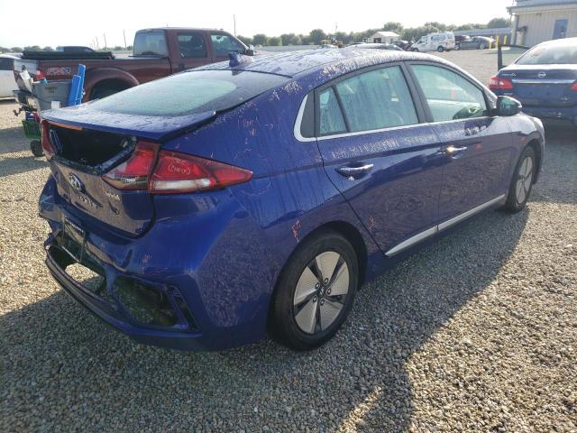 KMHC75LC2MU260888 - 2021 HYUNDAI IONIQ SE BLUE photo 4