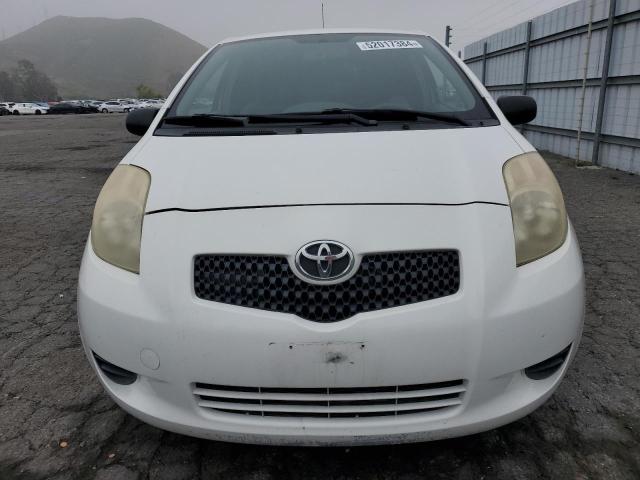 JTDJT923285169331 - 2008 TOYOTA YARIS WHITE photo 5