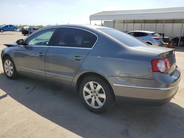 WVWJK73C78E078738 - 2008 VOLKSWAGEN PASSAT TURBO GRAY photo 2