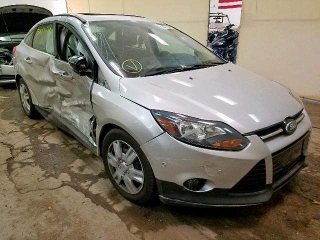 1FAHP3J20CL180475 - 2012 FORD FOCUS TITANIUM  photo 1